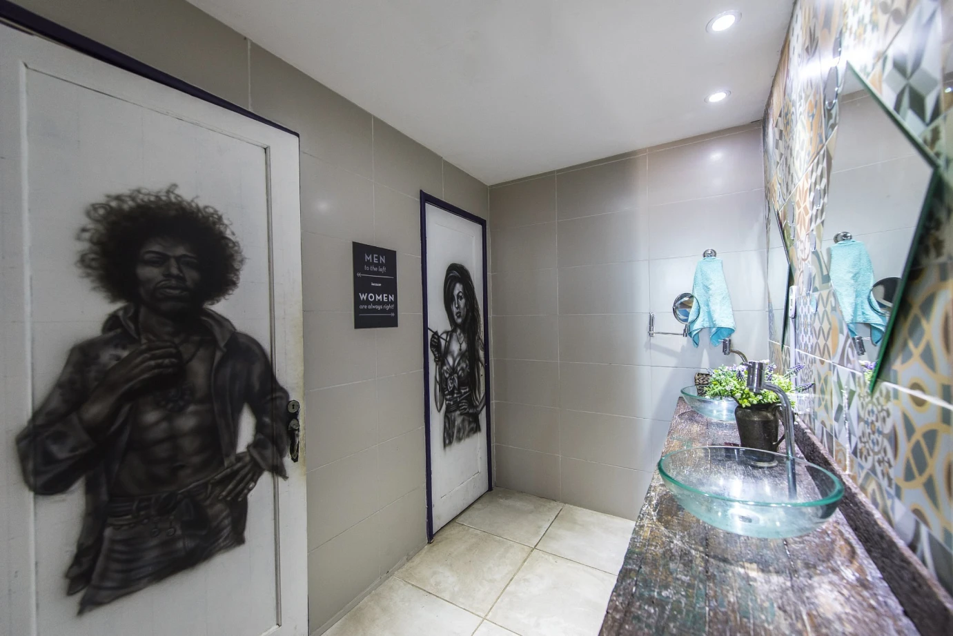 Sunset at Morro da Babilônia - Barbecue & Authentic Vibe - Image